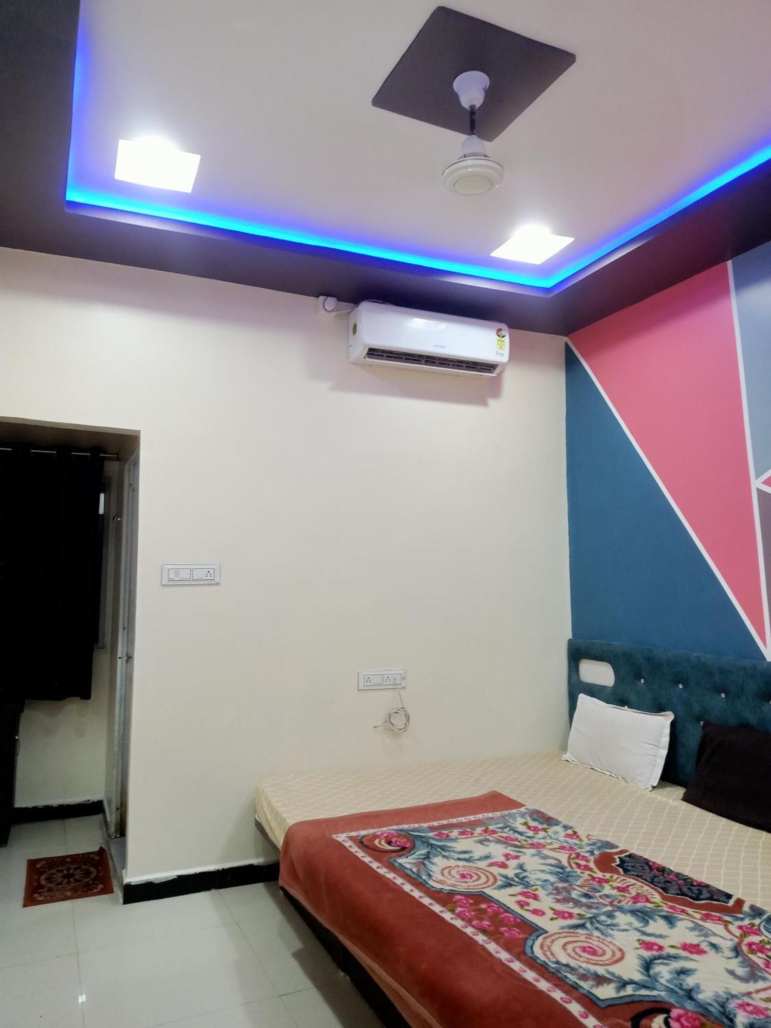 Hardik Palace Ujjain Ngoại thất bức ảnh
