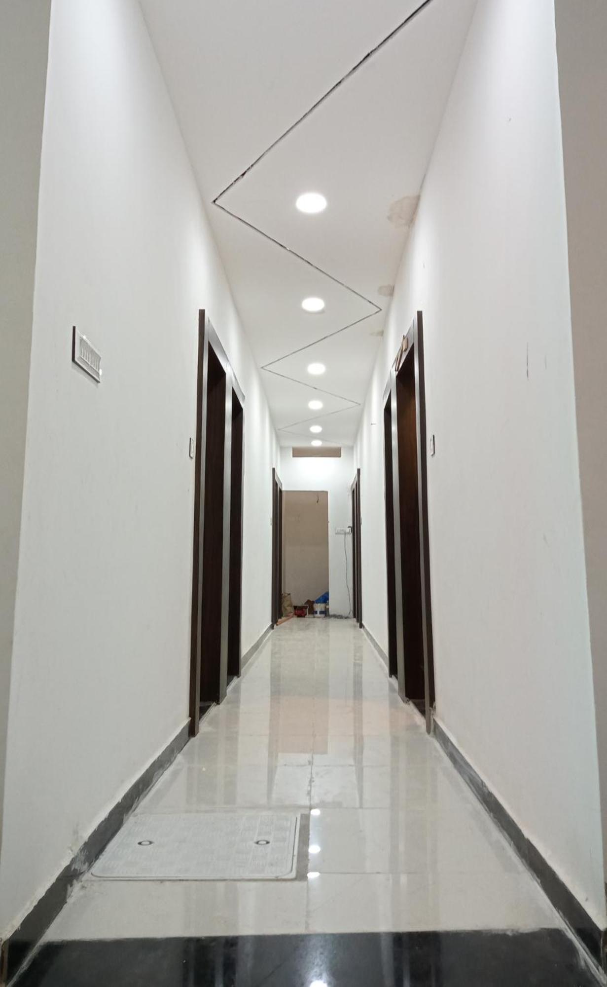 Hardik Palace Ujjain Ngoại thất bức ảnh